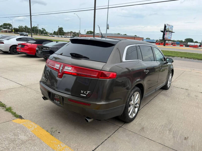 2011 Lincoln MKT EcoBoost