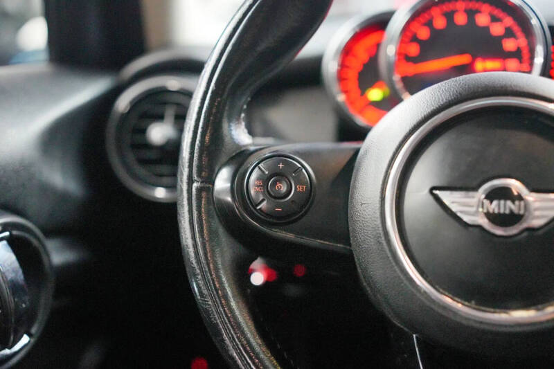 2016 MINI Hardtop 4 Door Cooper