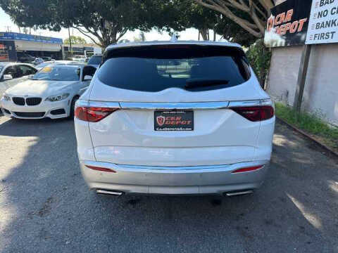 2023 Buick Enclave Essence