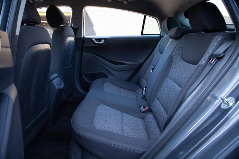 2019 Hyundai Ioniq Hybrid Blue