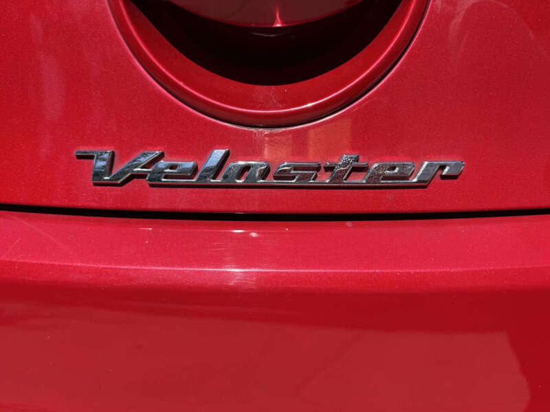 Image 9 of 2013 Hyundai Veloster Turbo