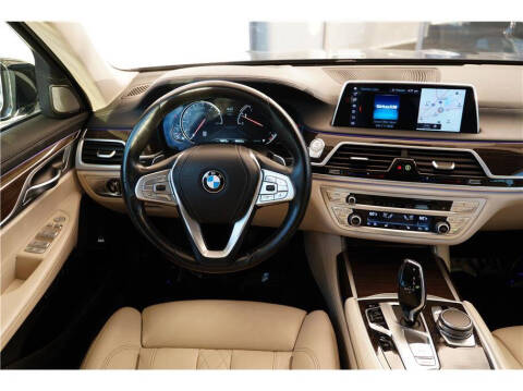 2018 BMW 7 Series 750i xDrive