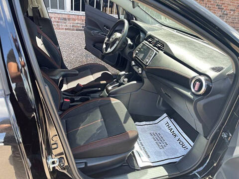 2020 Nissan Versa SR