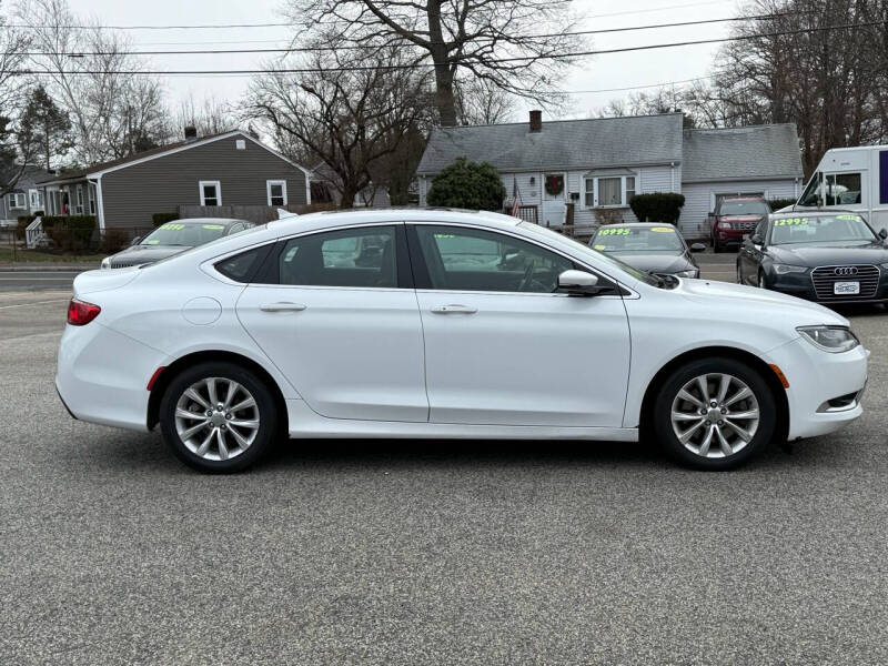 2015 Chrysler 200 C photo 5