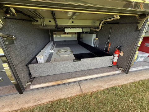 2001 Prevost Marathon