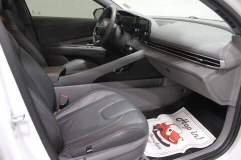 2022 Hyundai Elantra