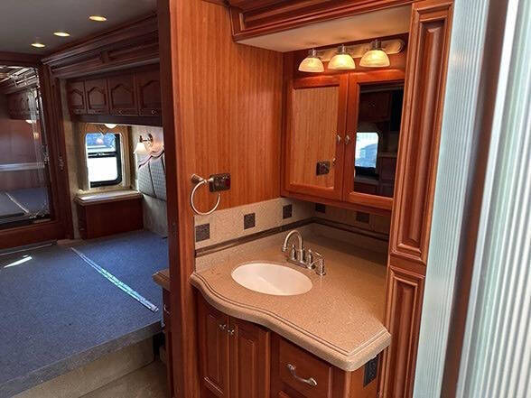 2008 Freightliner XCR Chassis