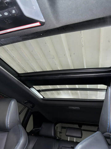 2019 Toyota RAV4 Hybrid XSE