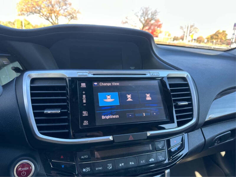 2017 Honda Accord Hybrid EX-L