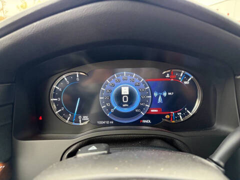 2018 Cadillac Escalade ESV Luxury