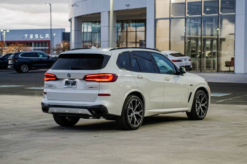 2022 BMW X5 xDrive45e