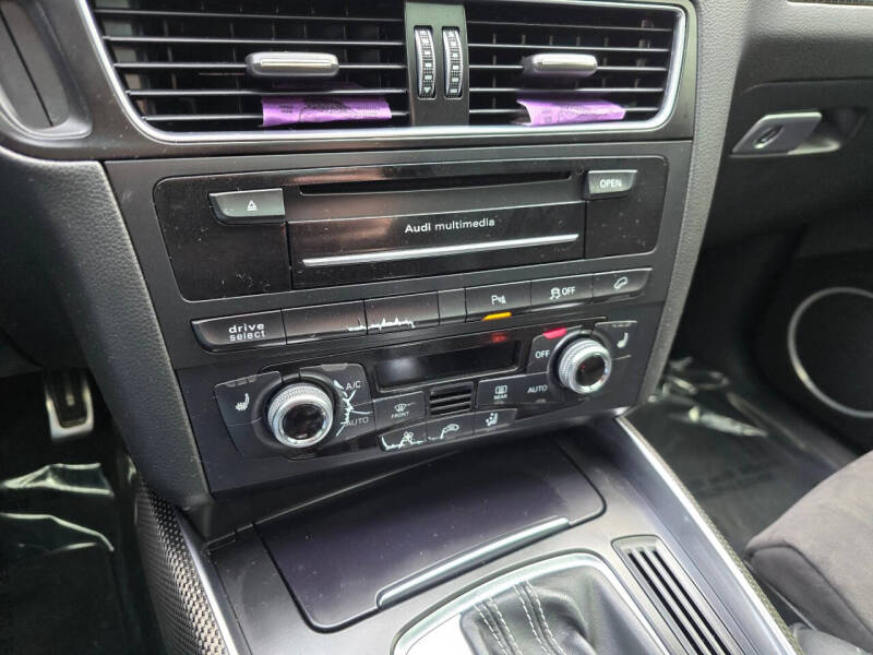 2016 Audi SQ5 3.0T quattro Prestige