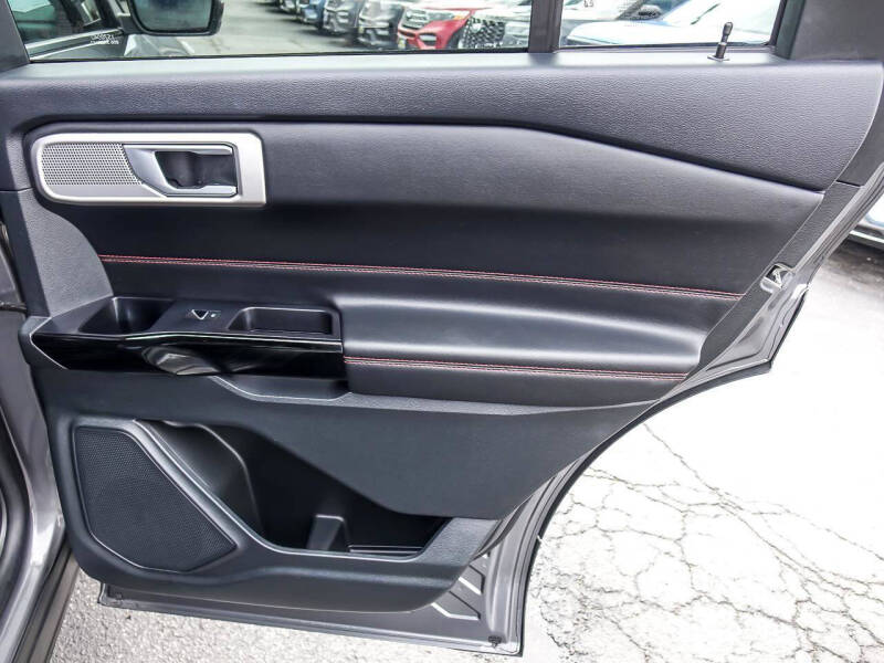 2023 Ford Explorer ST-Line