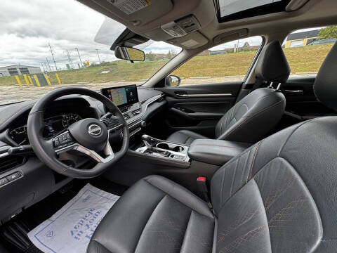 2024 Nissan Altima 2.5 SR