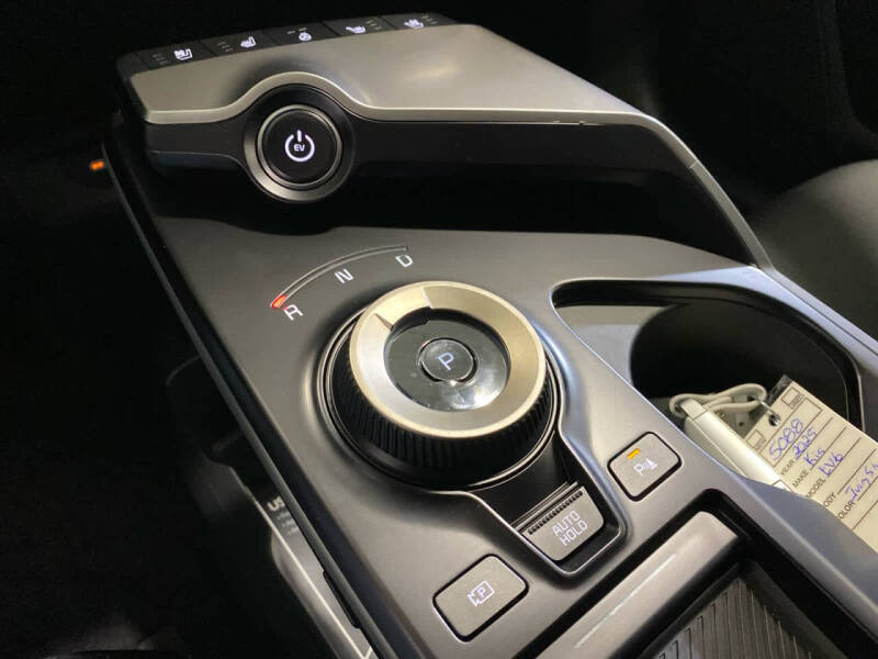2025 Kia EV6 Wind