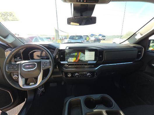 2024 GMC Sierra 1500 SLE