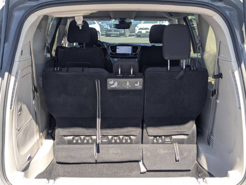 2021 Chrysler Pacifica Hybrid Touring