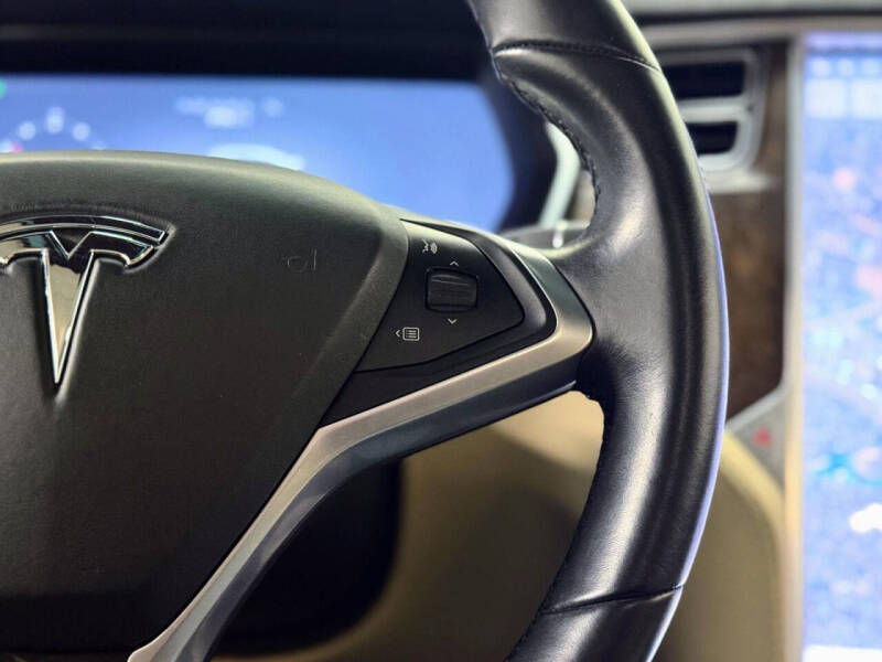 2017 Tesla Model X 75D