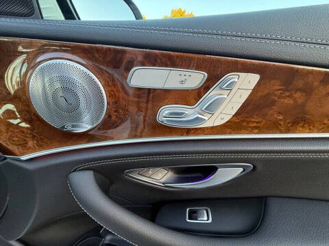 2018 Mercedes-Benz E-Class E 300