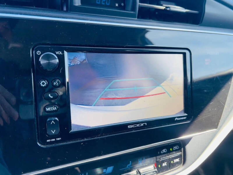2016 Scion iM
