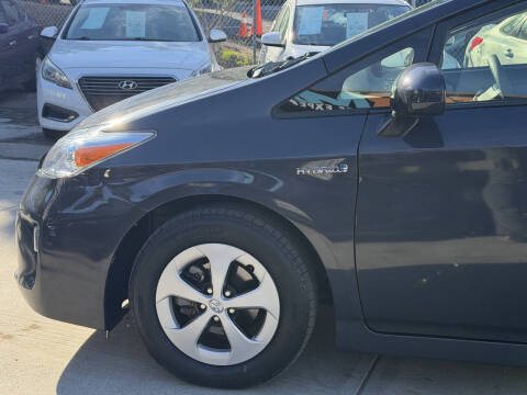 2013 Toyota Prius One