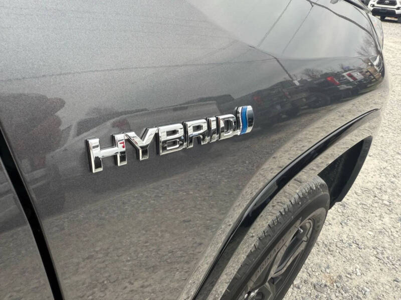 2019 Toyota RAV4 Hybrid XSE