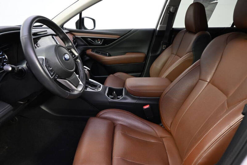 2022 Subaru Outback Touring XT