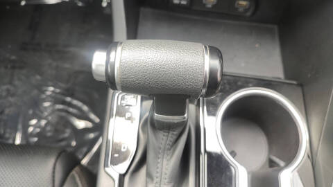 2023 Kia K5 EX