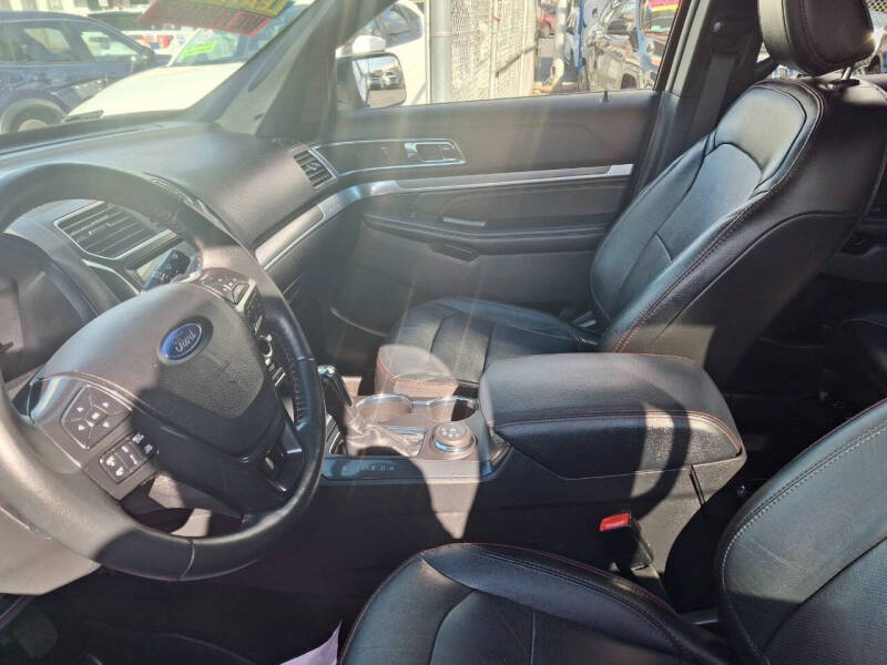 2018 Ford Explorer Sport