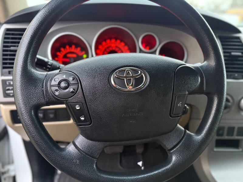 2012 Toyota Tundra Grade