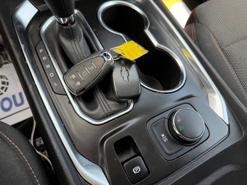 2018 Chevrolet Traverse LT Cloth