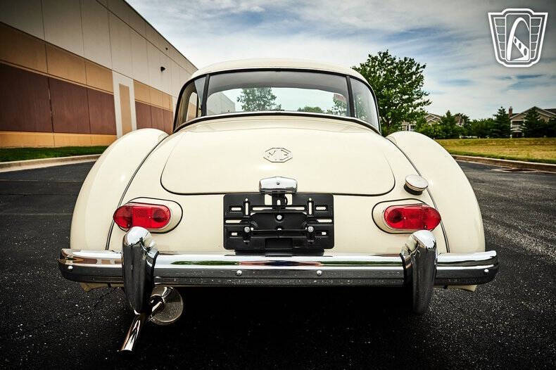 1961 MG MGA