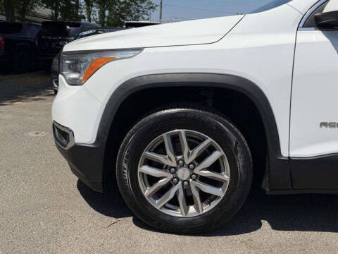 2019 GMC Acadia SLE-2