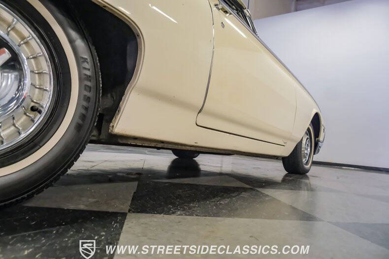 1962 Ford Thunderbird