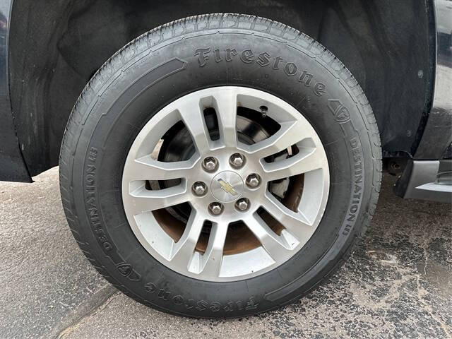 2017 Chevrolet Suburban LT