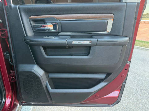 2017 RAM 1500 Laramie