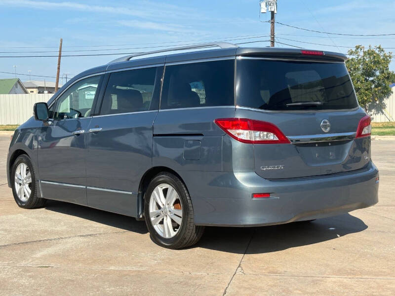 2012 Nissan Quest SL photo 8