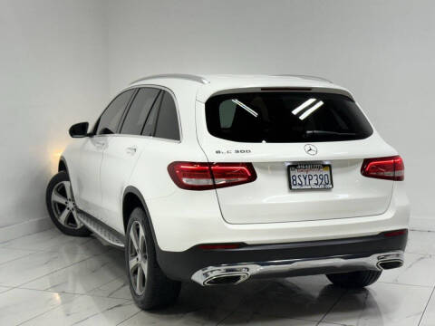 2017 Mercedes-Benz GLC GLC 300