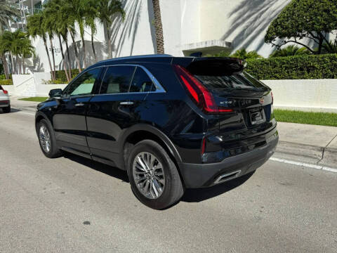 2024 Cadillac XT4 Premium Luxury