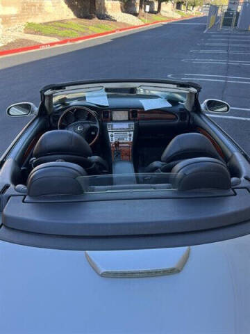 2004 Lexus SC 430