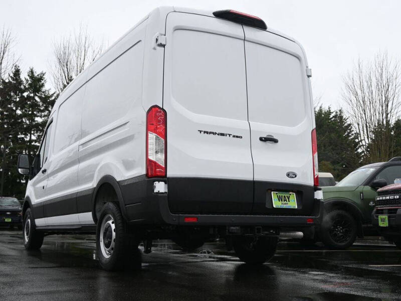 2026 Ford Transit 250