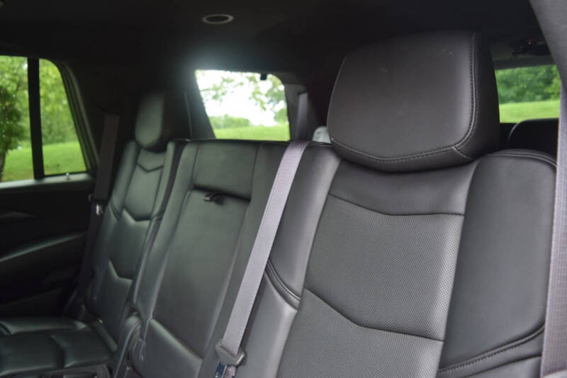 2015 Cadillac Escalade Platinum