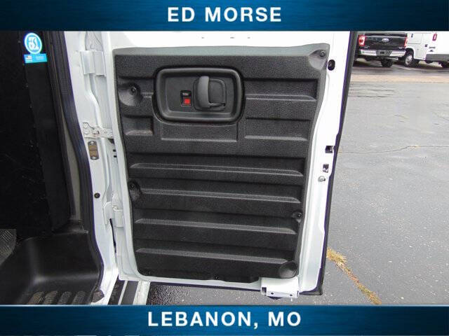 2023 GMC Savana 2500