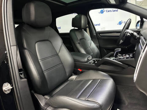 2023 Porsche Cayenne