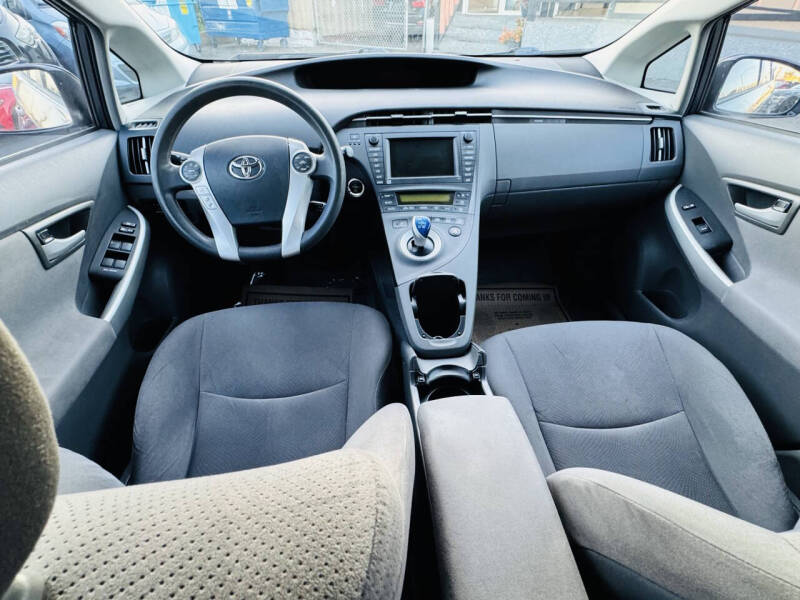 2011 Toyota Prius Four