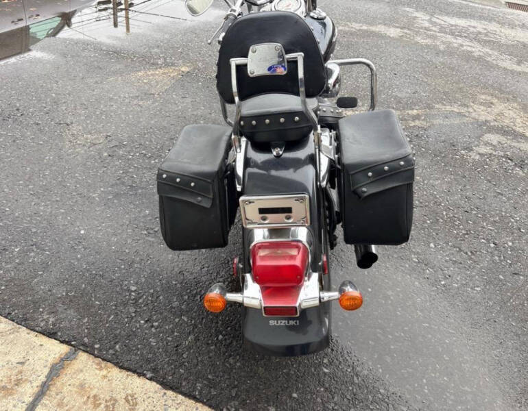 2006 Suzuki Boulevard