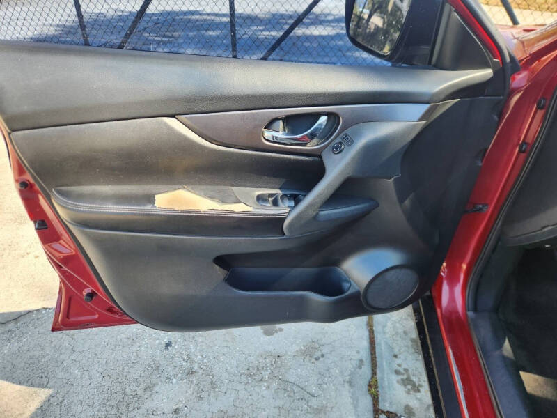 2016 Nissan Rogue S