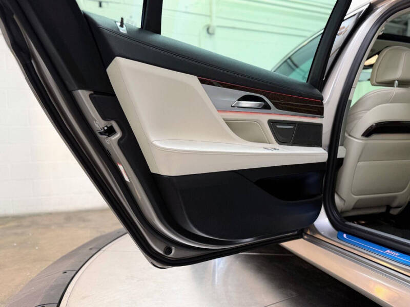 2021 BMW 7 Series 750i xDrive