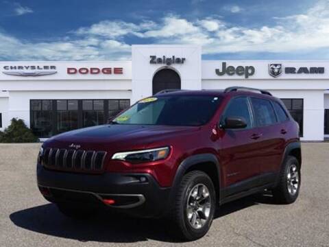 2019 Jeep Cherokee for sale at Zeigler Ford of Plainwell- Jeff Bishop in Plainwell MI