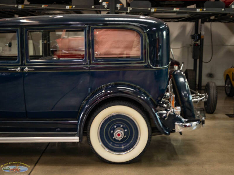 1932 Packard 902 Eight 4 Door 7 Passenger S